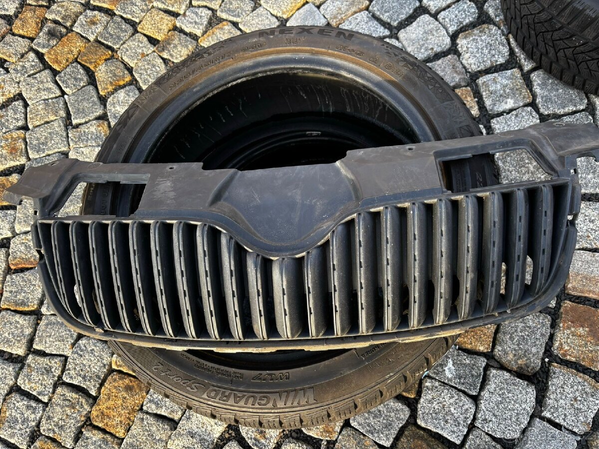Škoda Rapid - mřížka