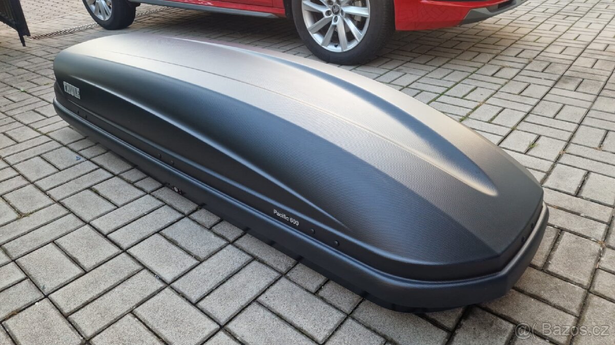 Rakev na auto Thule Pacific 600