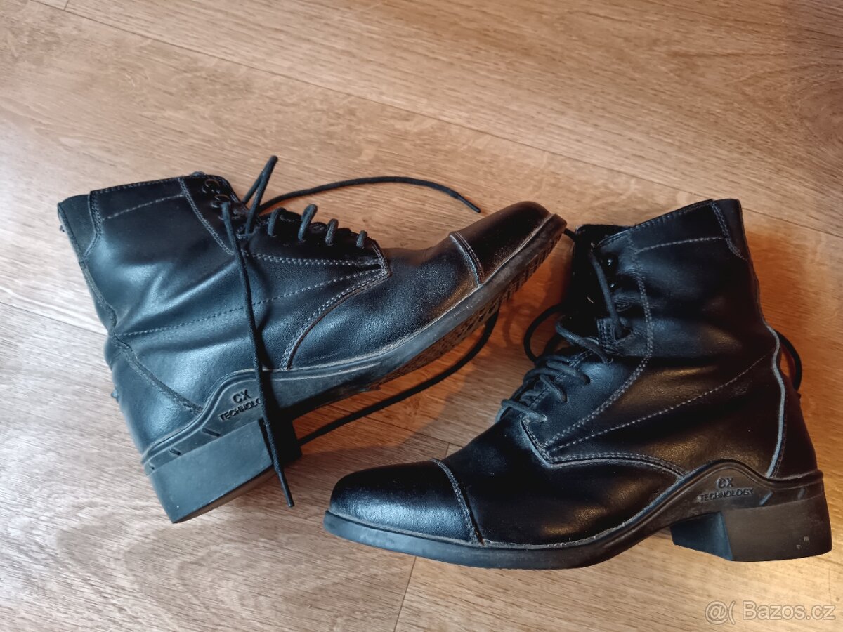 Perka Steeds Newton CX