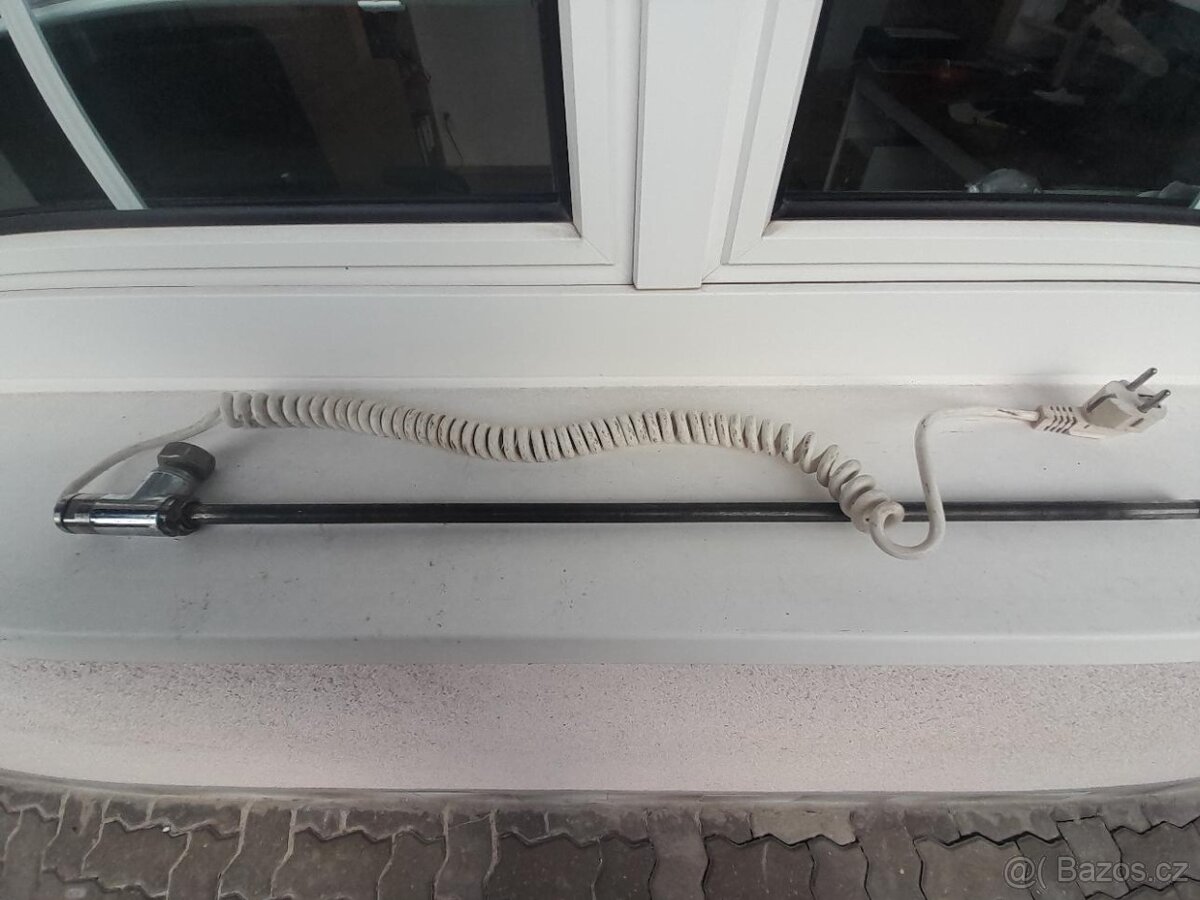 topná tyč 600W