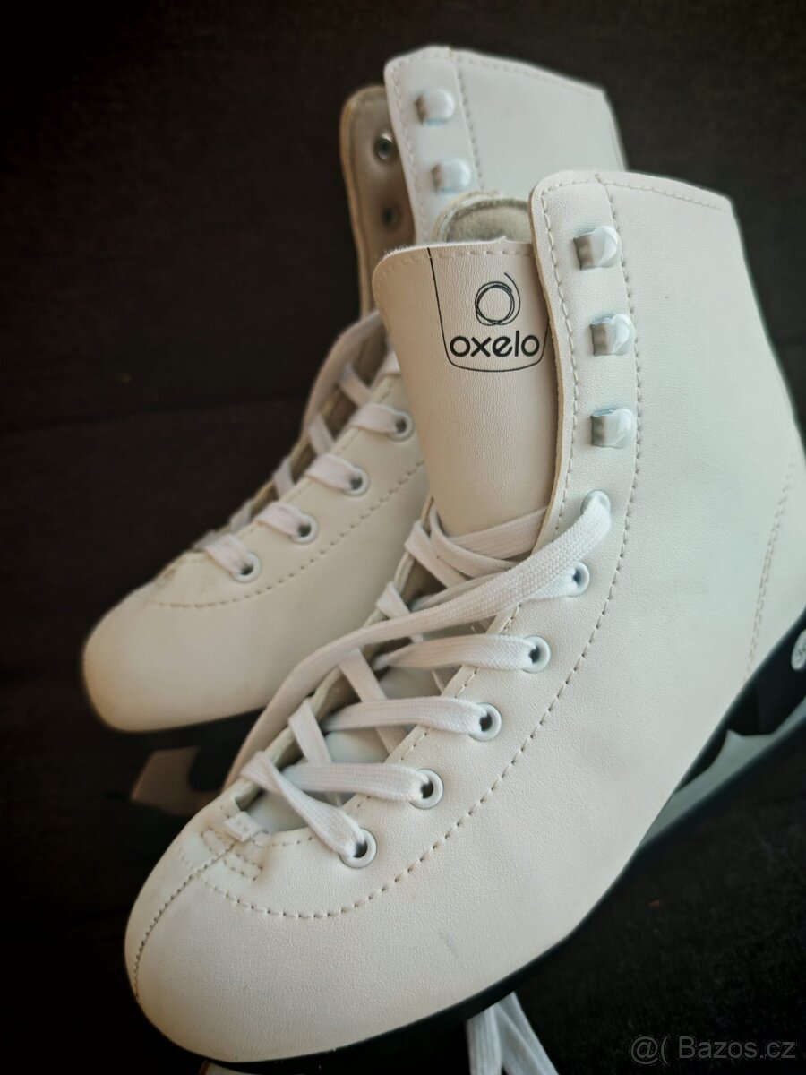 Dětské / Dámské  lední krasobruslařské brusle vel. 36