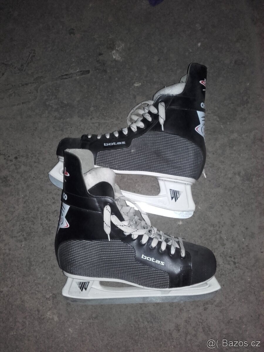 Zimni brusle velikost 50