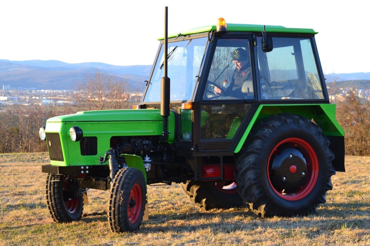 Zetor 6911