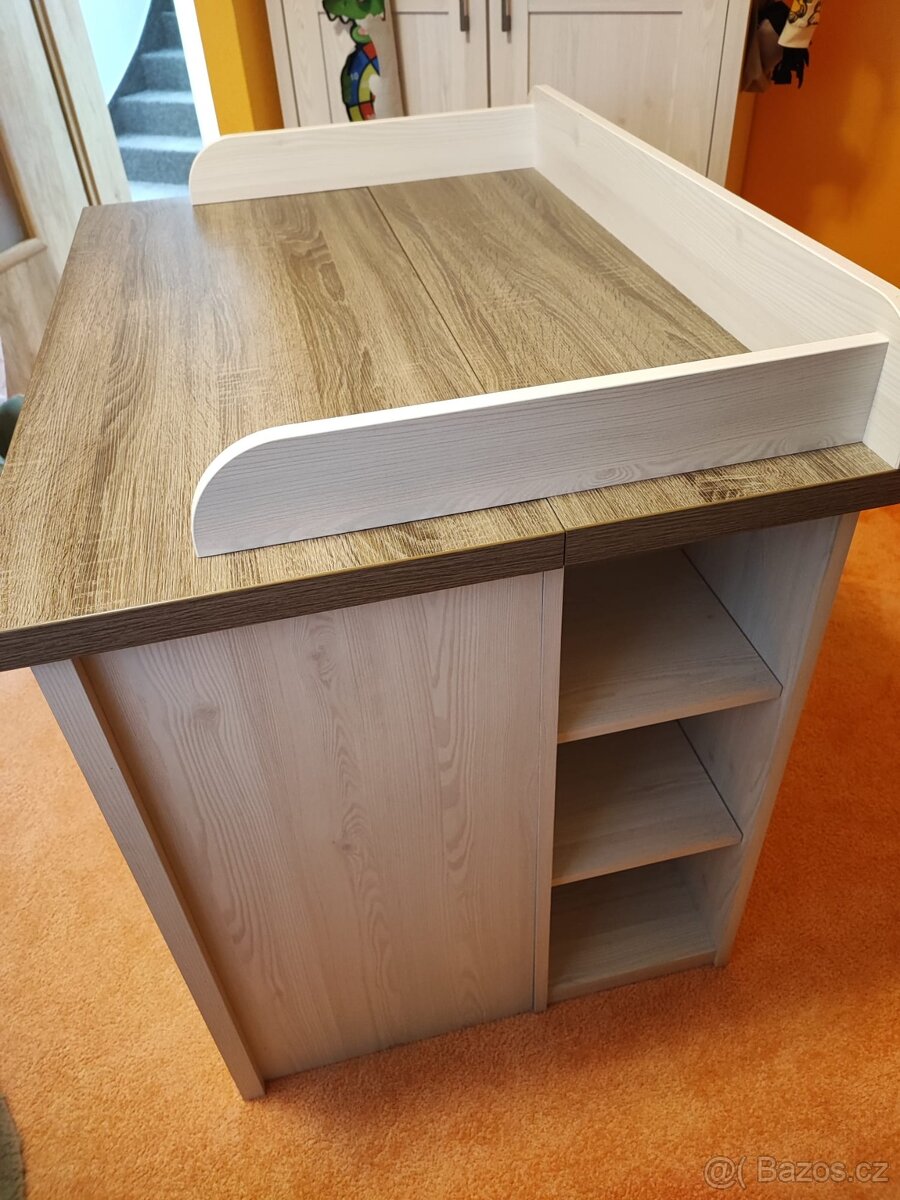 Přebalovací stůl, komoda, přebalovák