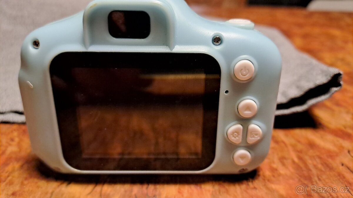 Dětský fotoaparát pro první focení