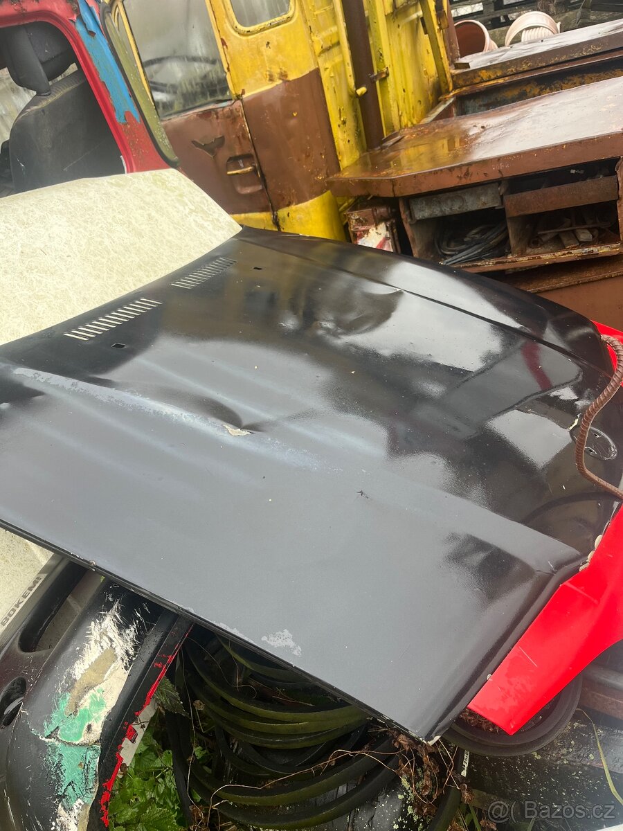Kapota bmw e36