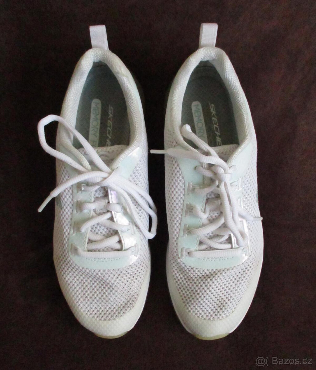 Dámské tenisky sneakersy Skechers bílé 38