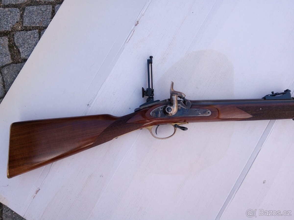 Perkusní puška Volunteer Rifle cal.451 + přísluš.