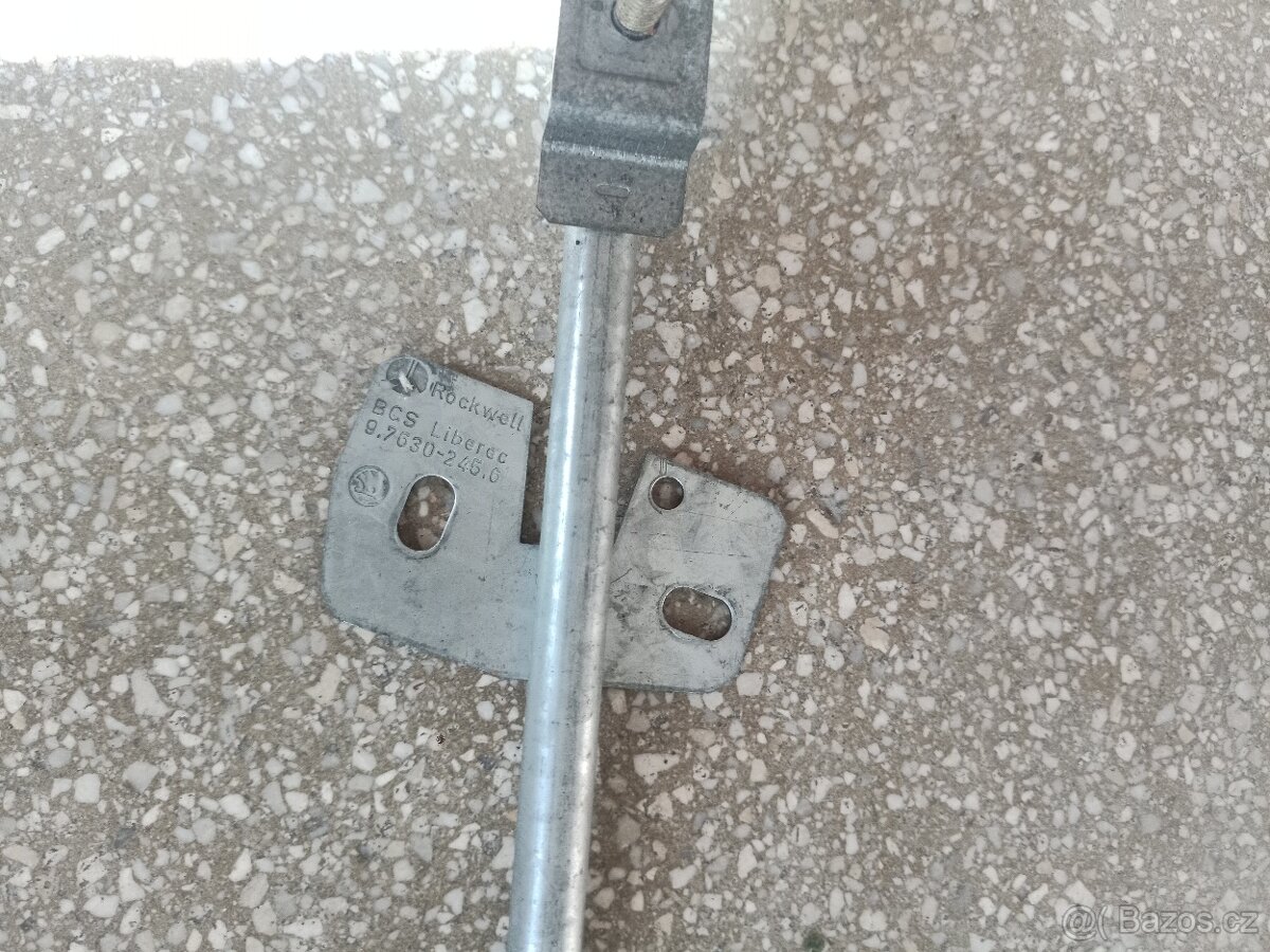 MECHANICKY MECHANIZMUS STAHOVANIA OKNA FELICIA