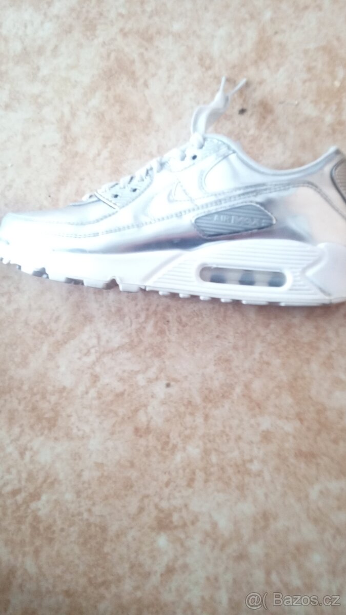 Nike Air Max 90