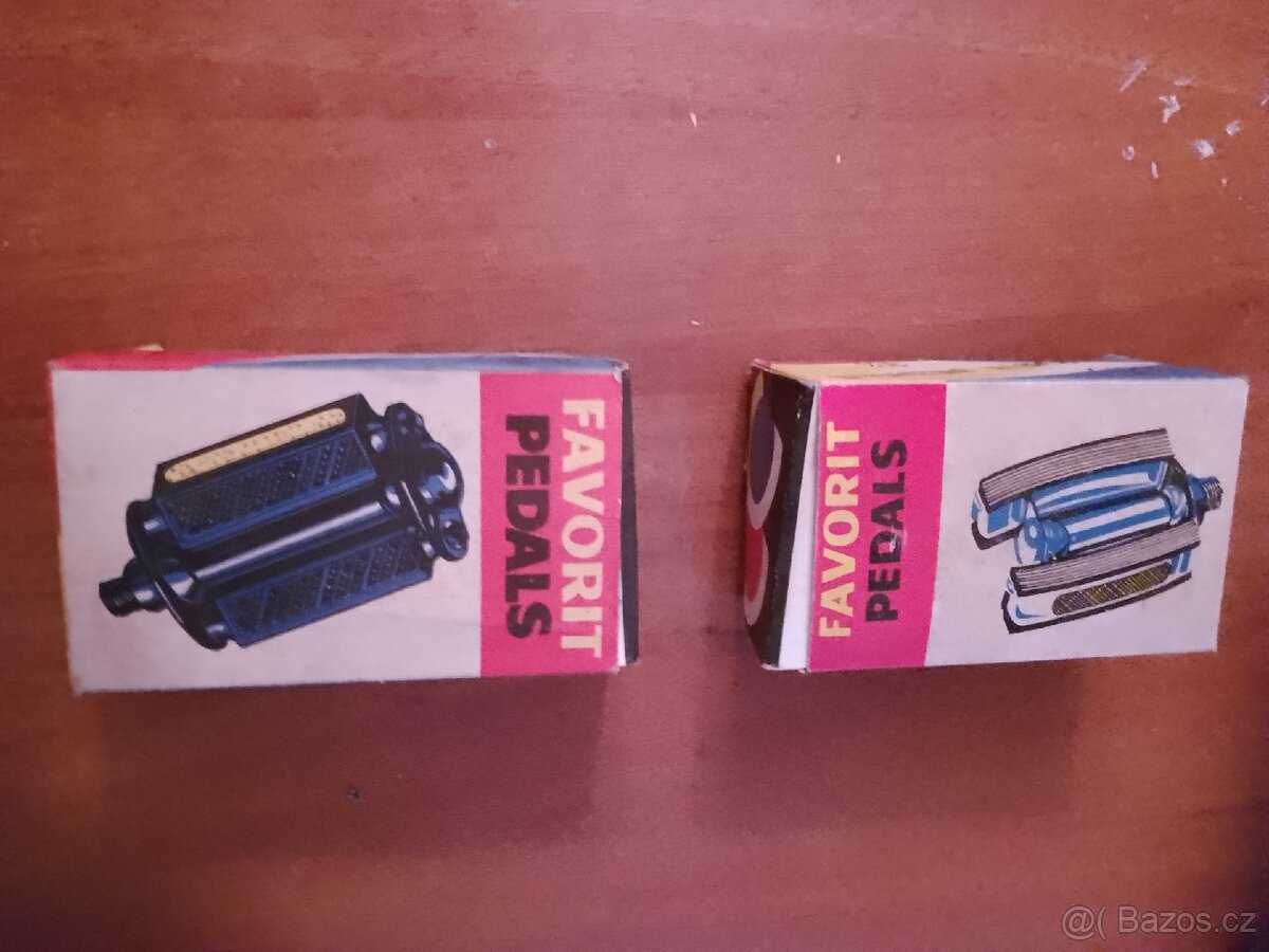 Staré pedály na kolo favorit
