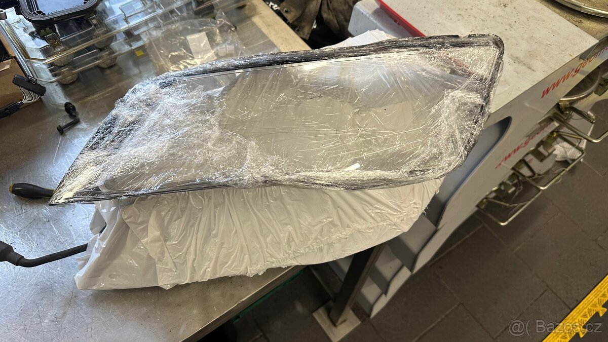 Plexi levého světlometu FULL LED Audi A7 před facelift