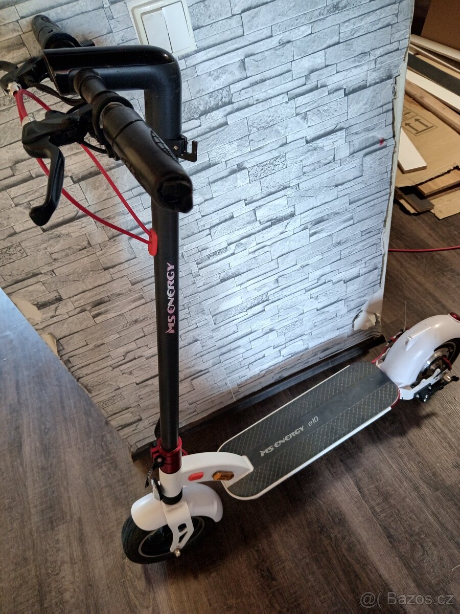 Elektrická koloběžka