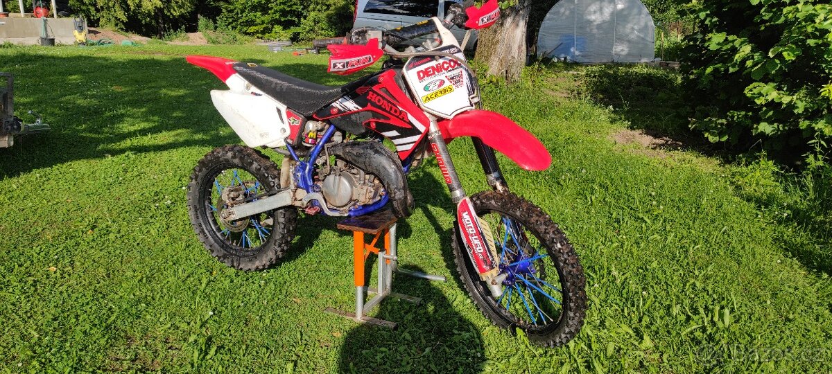 Honda CR 85