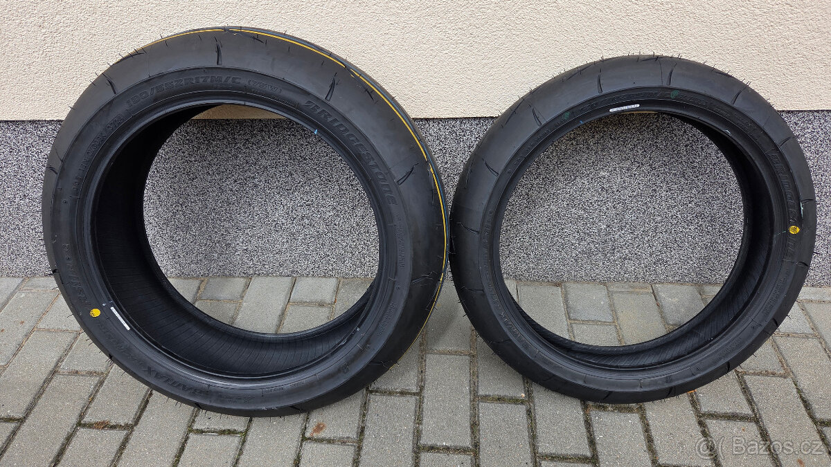 pneu na moto