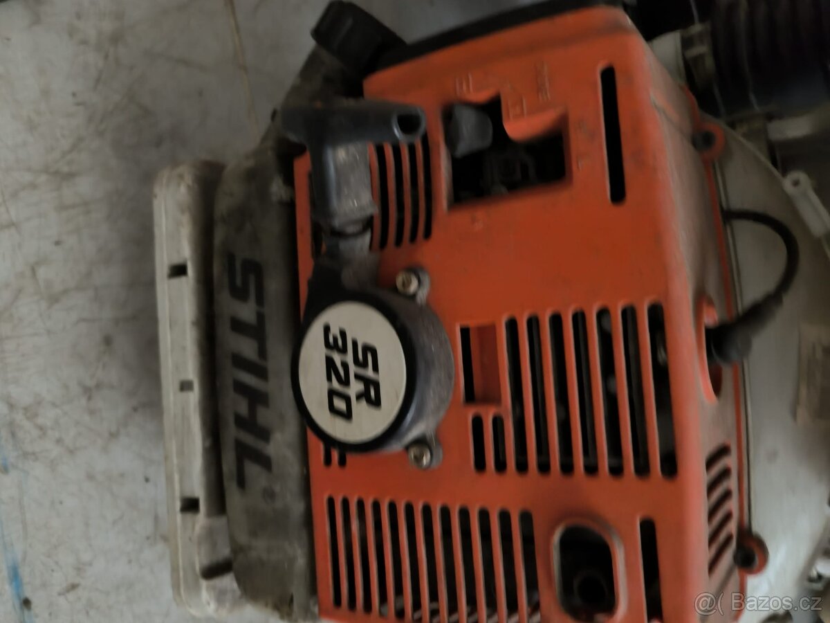 Motorový Rosic stihl SR320