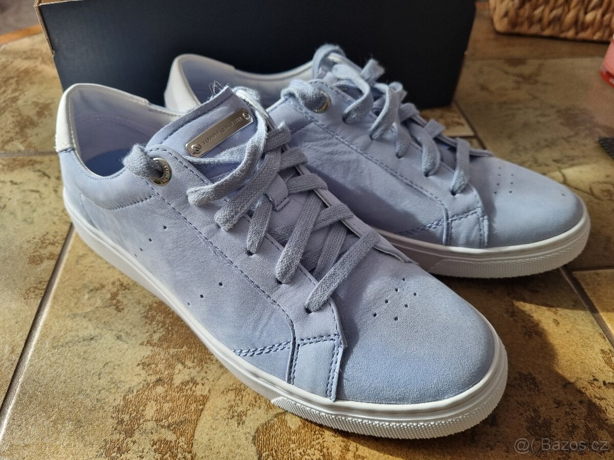 Tommy Hilfiger sneakers vel.40