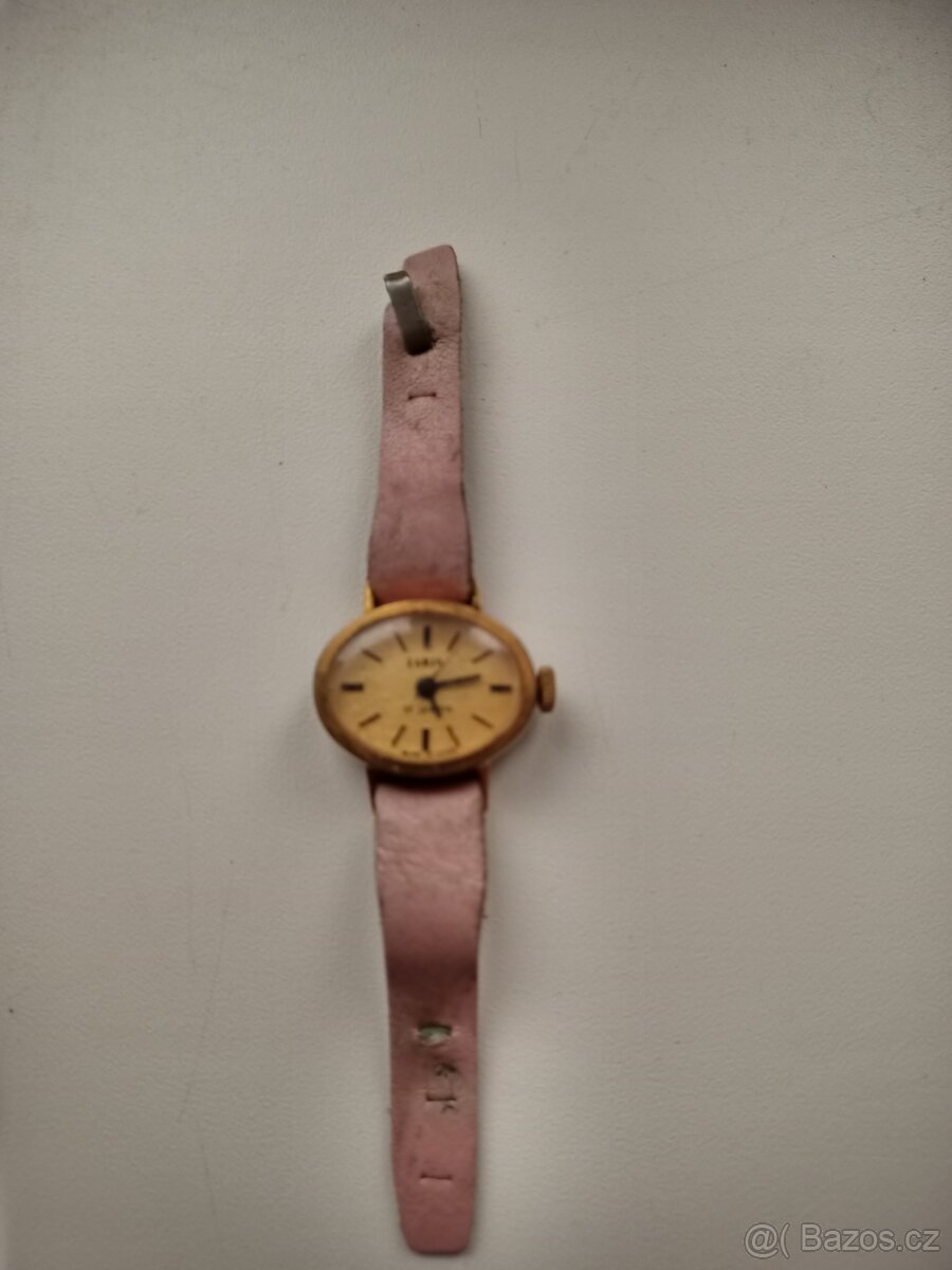 Staré ruské hodinky Zarja