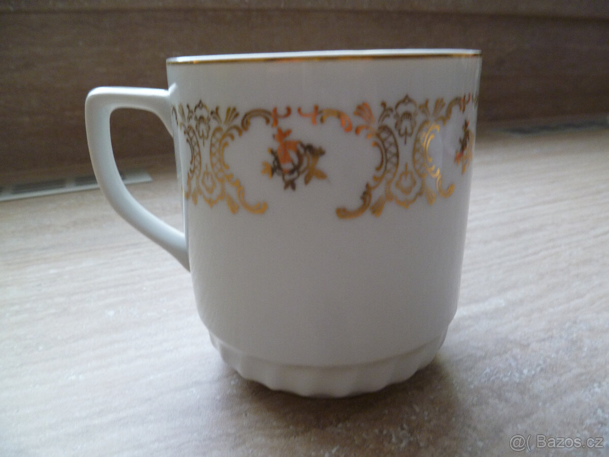 Nové hrnky značka BERNADOTTE porcelán levně