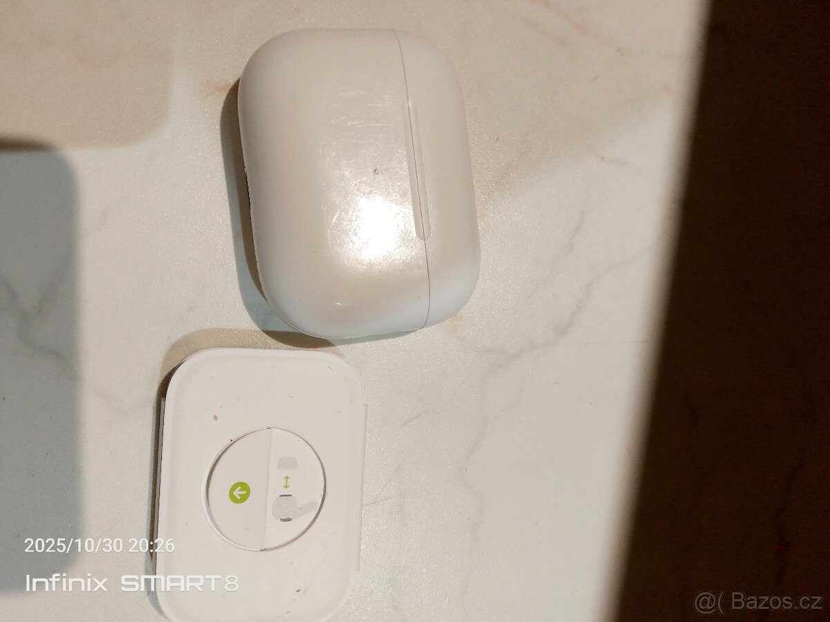 Bezdrátové sluchátka Apple pro 2 generace