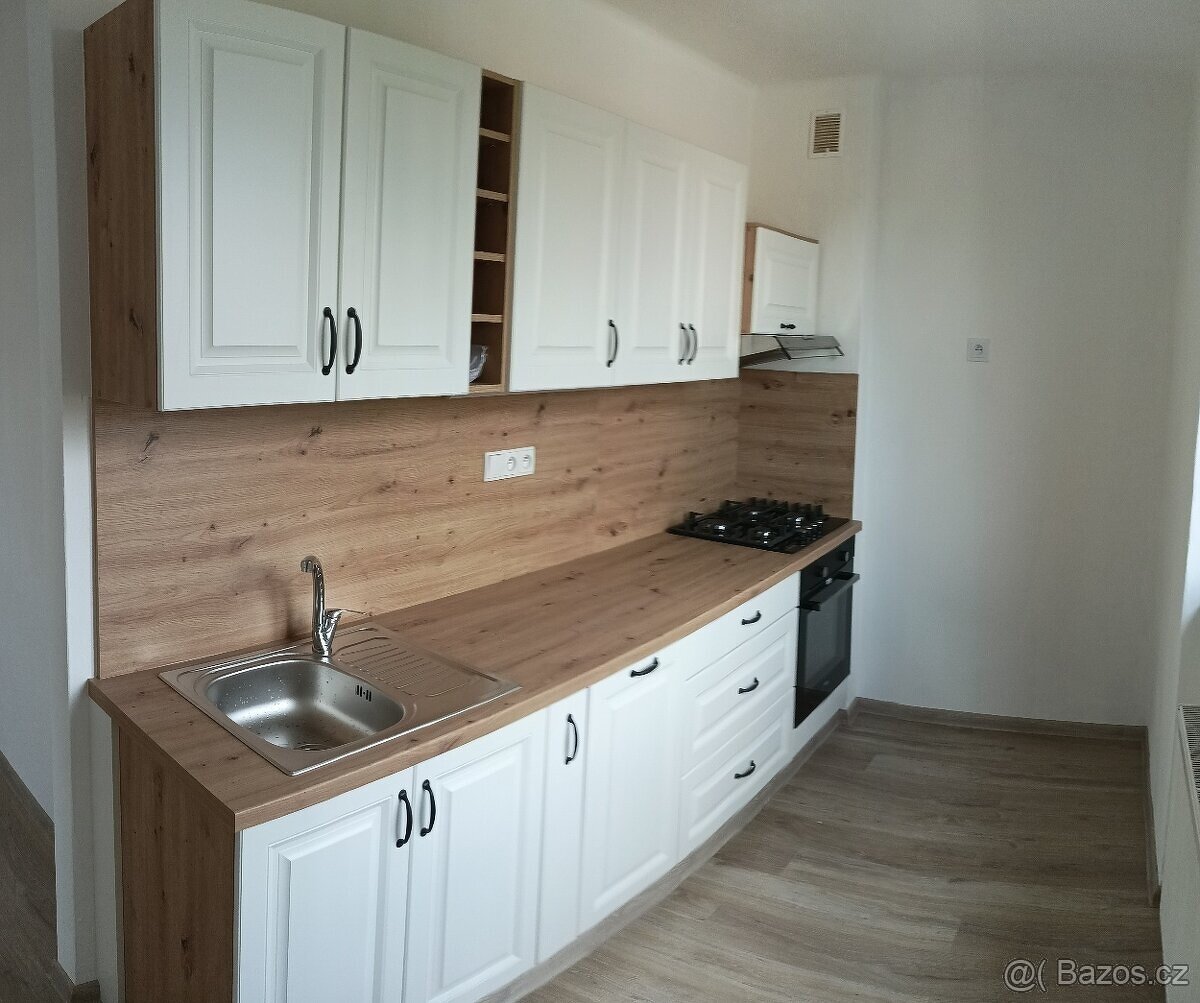 Pronájem bytu 3+1 se zahrádkou Lanškroun