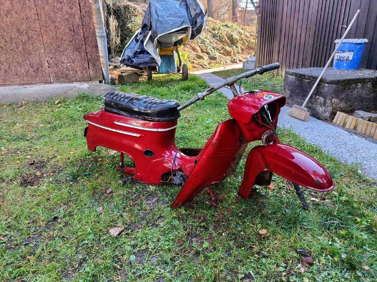 Jawa kostra- náhradní díly