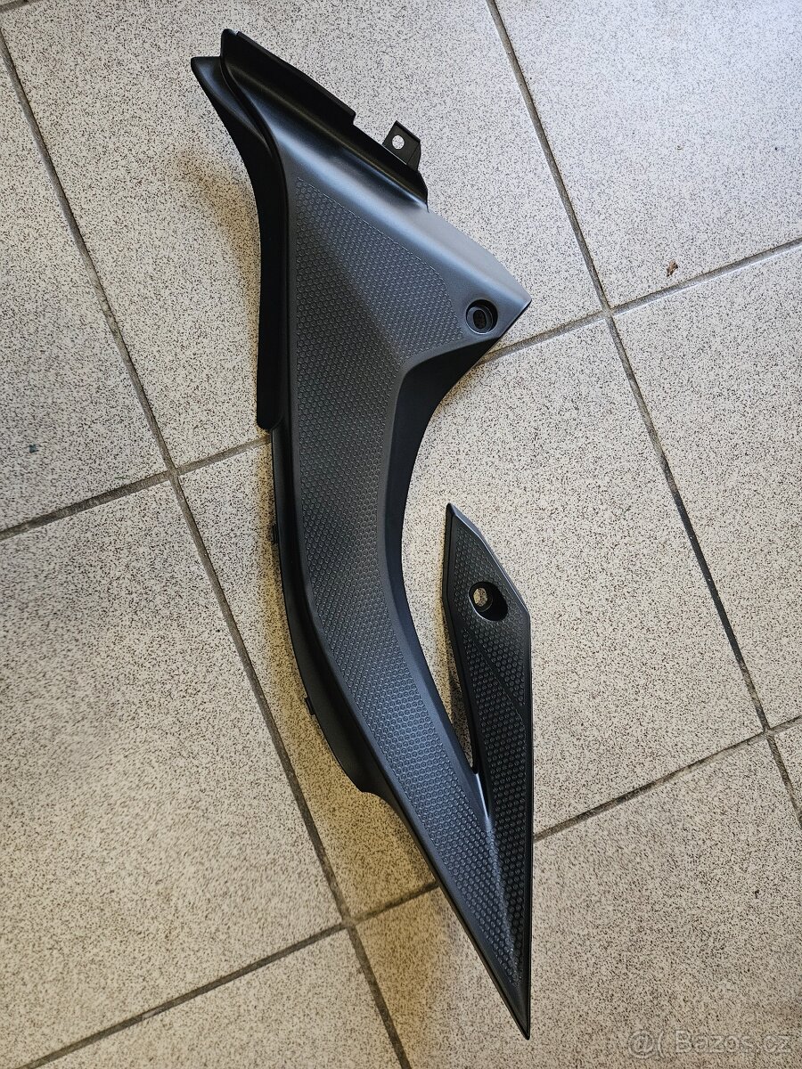 Nový original plast WR125