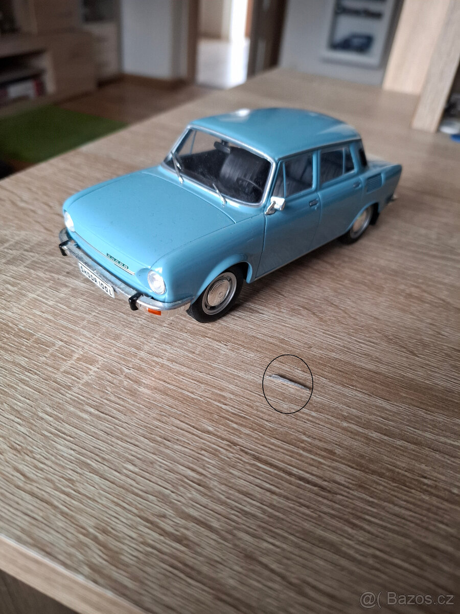 Škoda 100 1:24 menší poškození