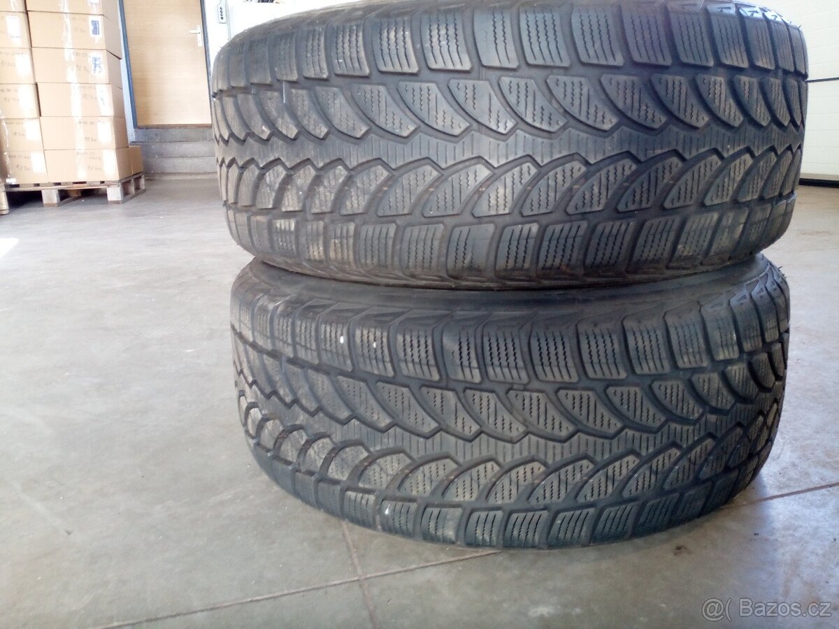 2ks zimní pneu zn. Bridgestone 225/55 R 16