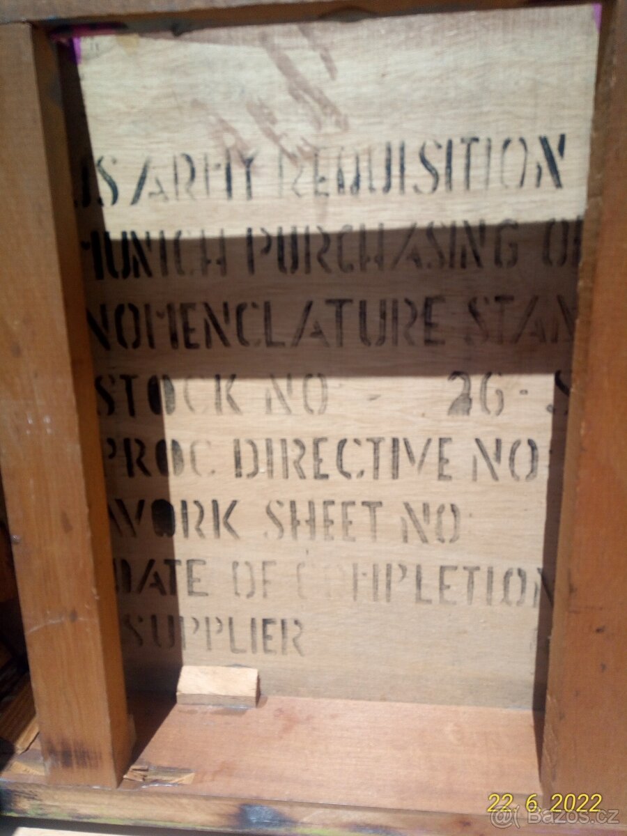 US Kancel. stolek pod psací stroj