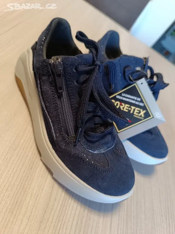 Nové dětské boty Superfit s goretex vel. 31