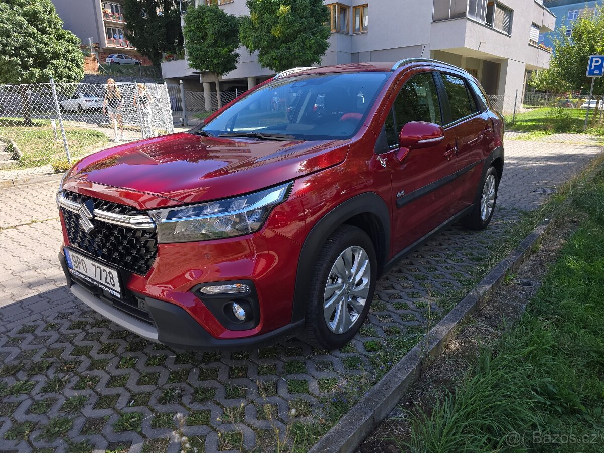 Suzuki SX4 S Cross 1.4 95KW,ČR,1Majitel,4x4,11t km, Zánovní