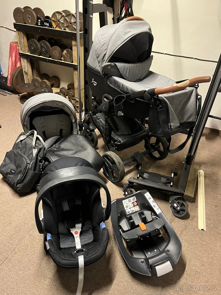 Trojkombinace kočárek Junama Madena