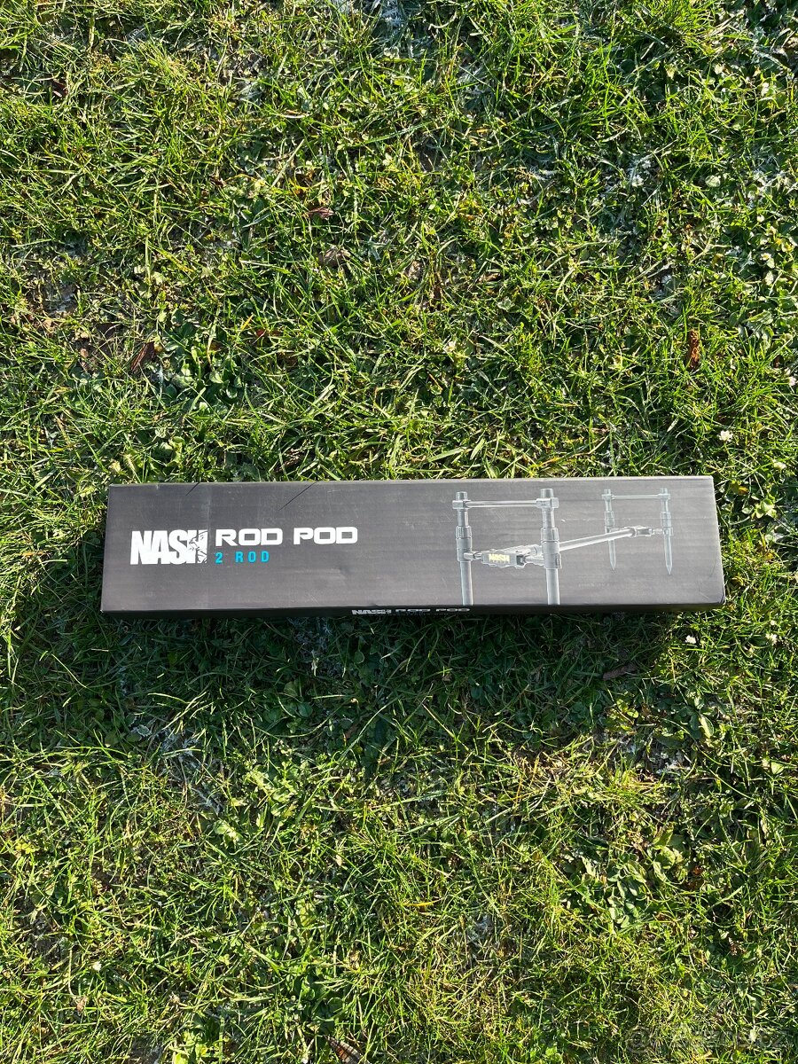 Nash stojan rod pod 2