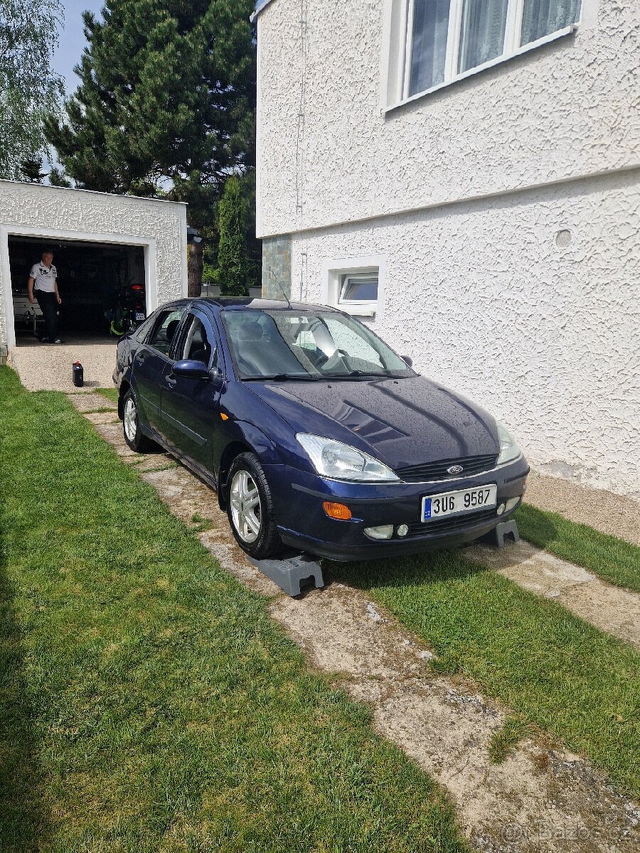 Ford Focus 2001 1.6 ba 74kw