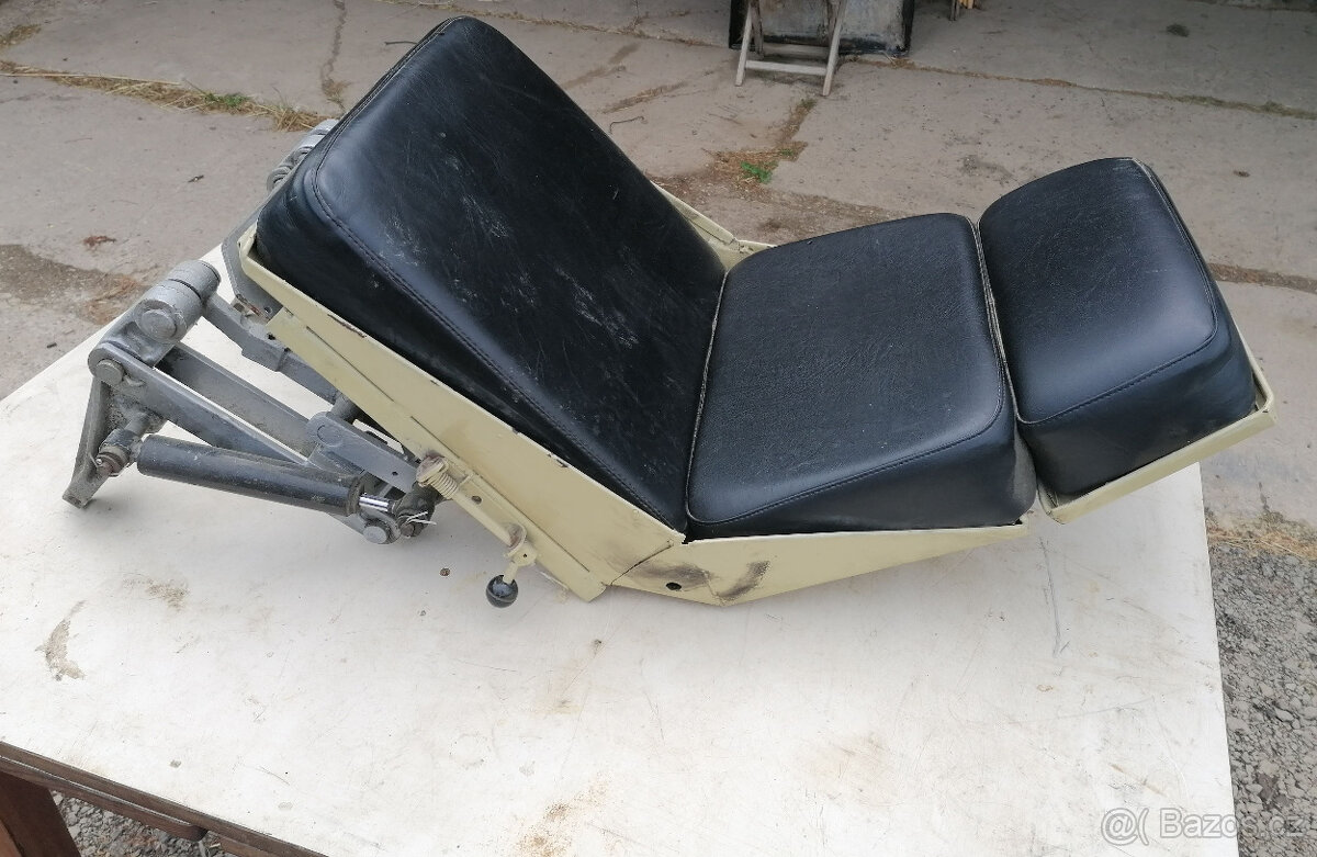 Traktorová sedačka