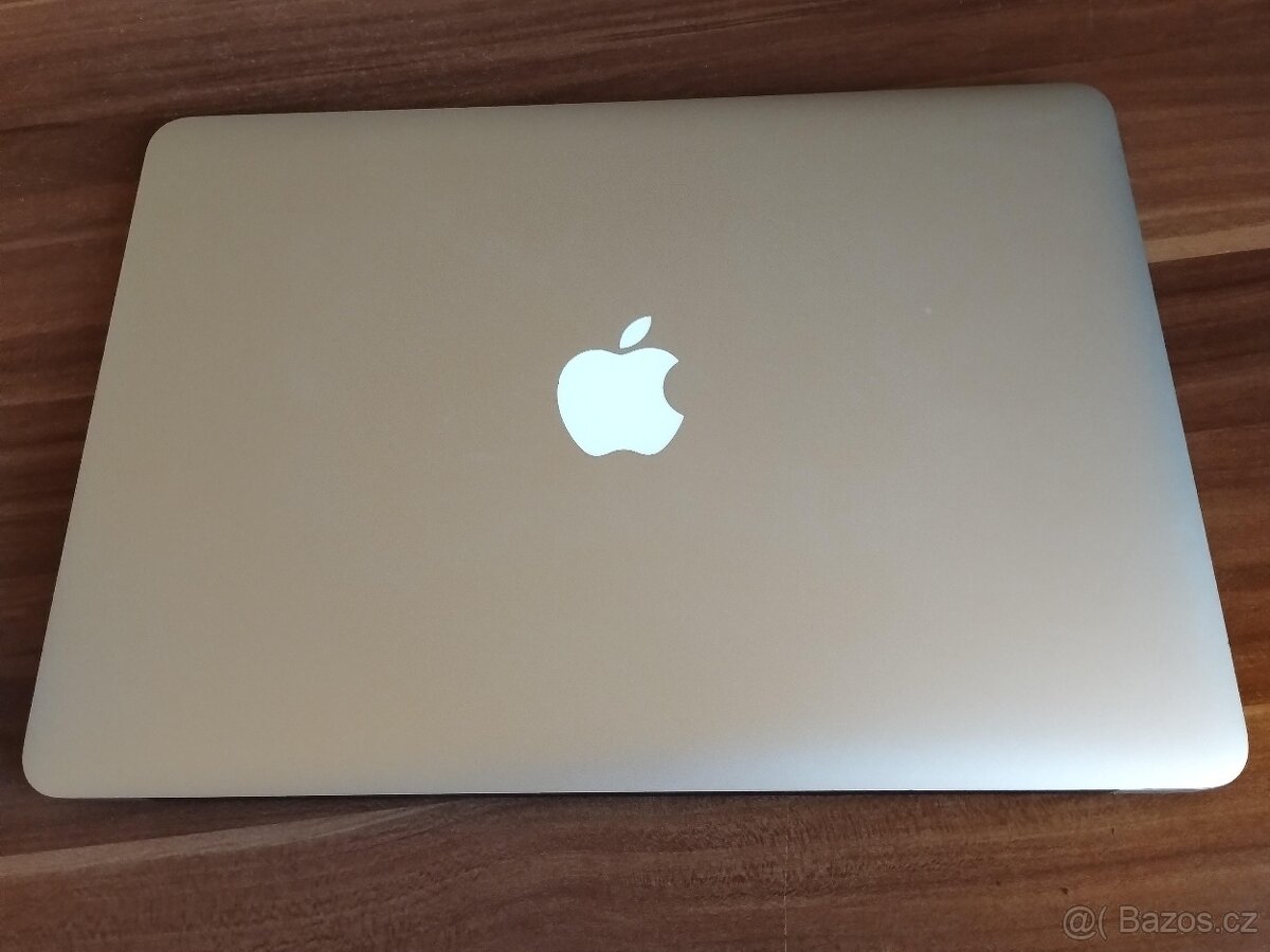 Macbook Air 2015 i5, 4GB, 120GB