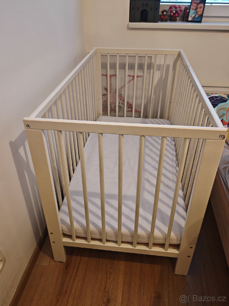 Prodám dětskou postýlku Gulliver IKEA, včetně matrace