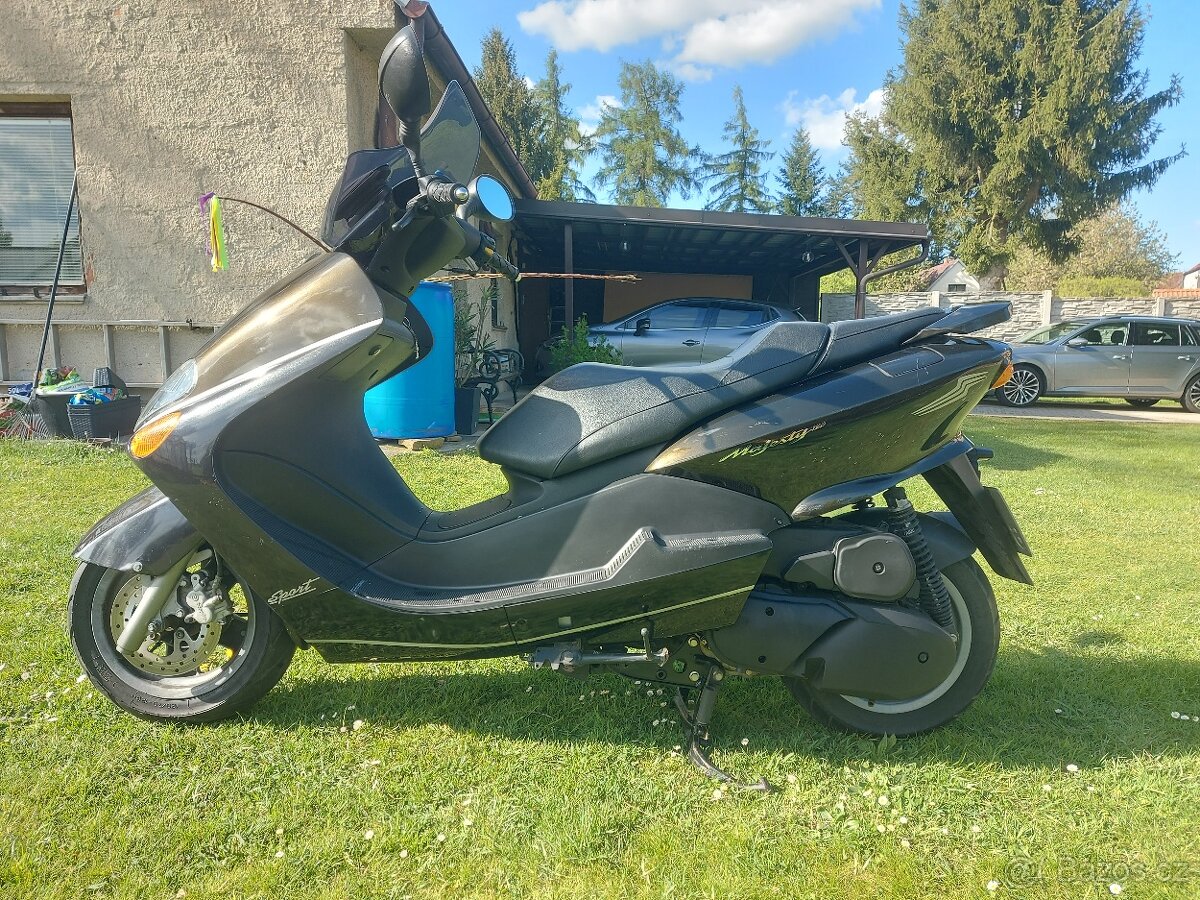 Yamaha majesty 125