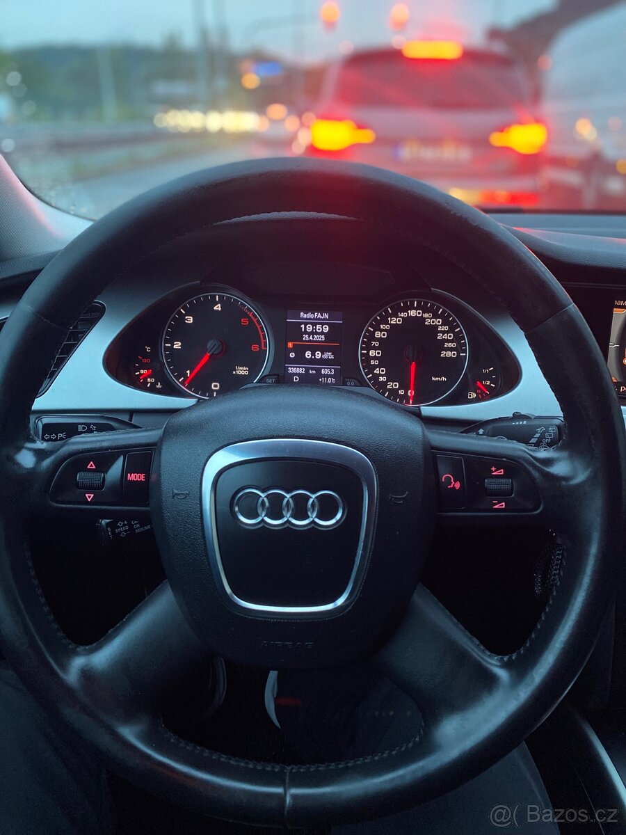 Audi a4 b8 105 kw.2008 rok