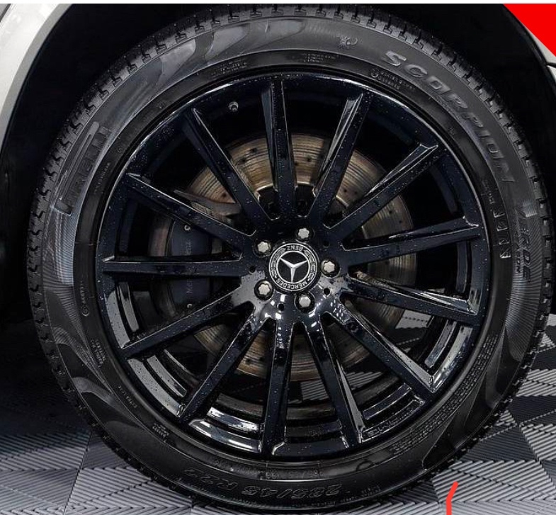 Predám originál sadu kola Mercedes New GLS 22 X167 R22