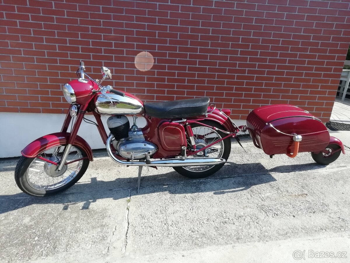 Jawa 250 / 590 sport