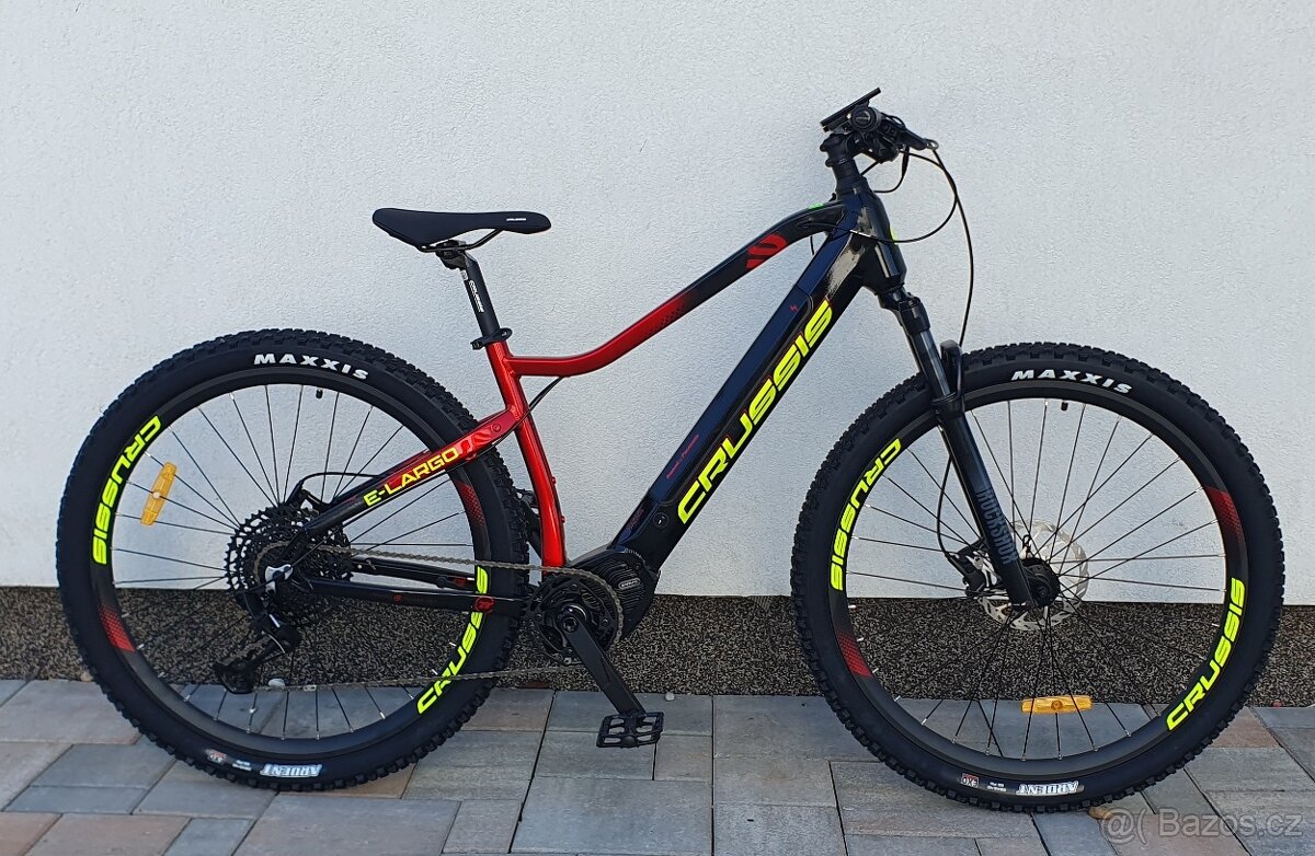 Crussis e-Largo 9.8-s