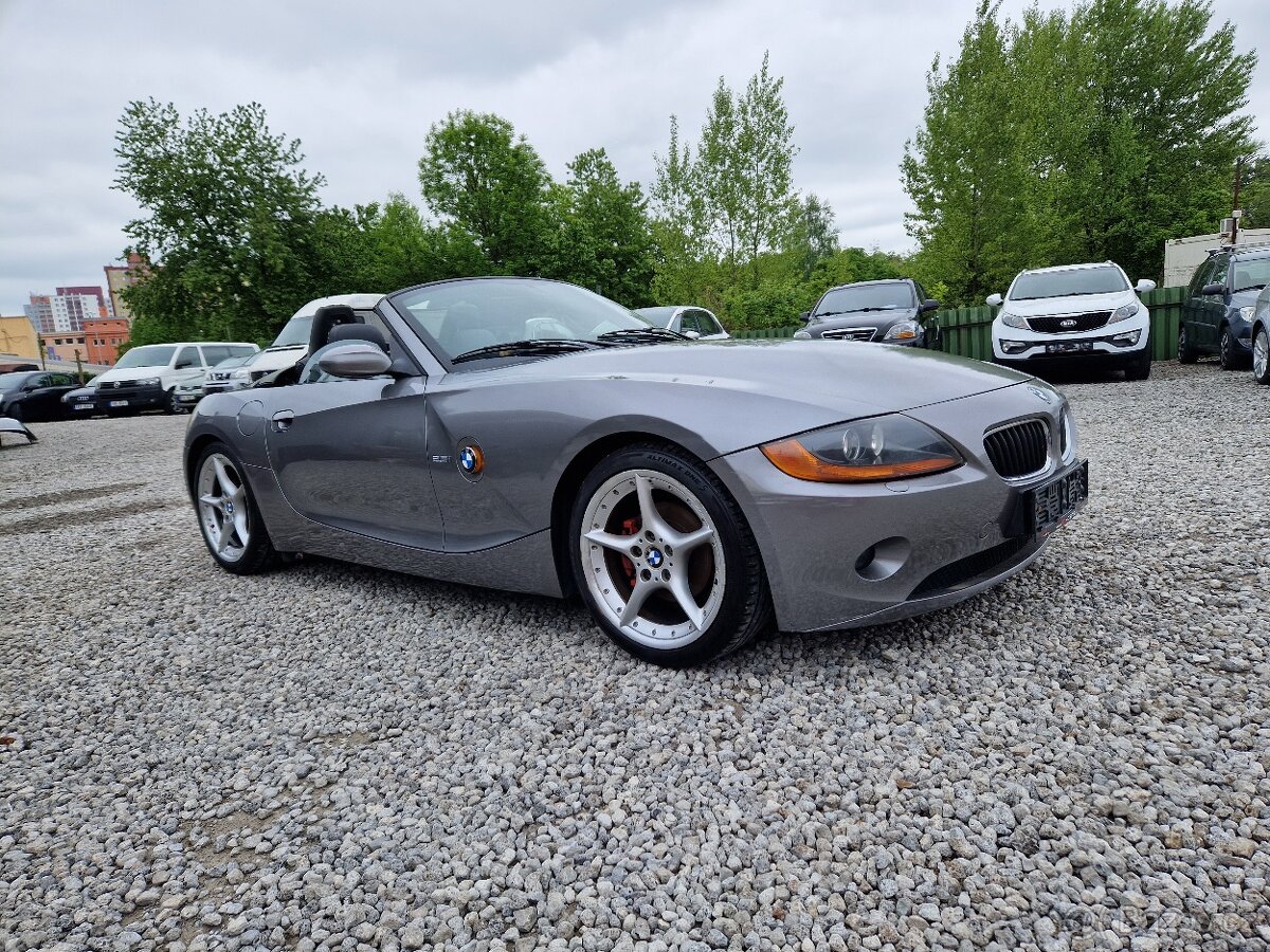 BMW Z4 CABRIO,2.5i,141KW,LPG,AUTOMAT,XENON,KŮŽE,DVĚ STŘECHY