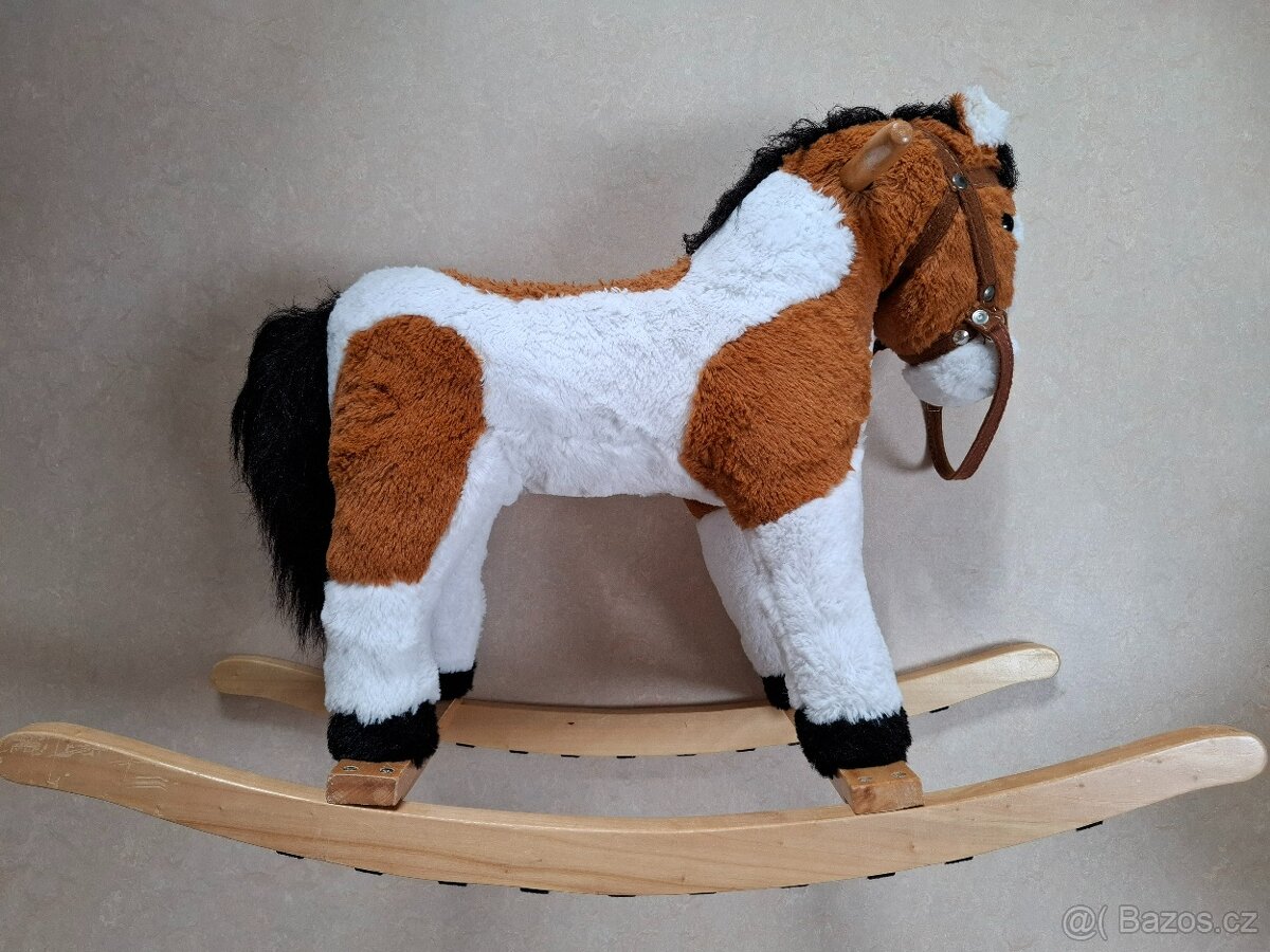 Houpací kůň