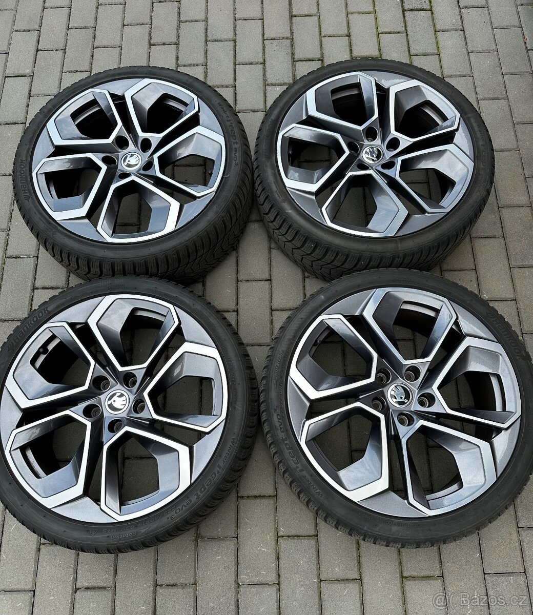 Použité Originál alu kola skoda octavia IV Rs 225/40/r19