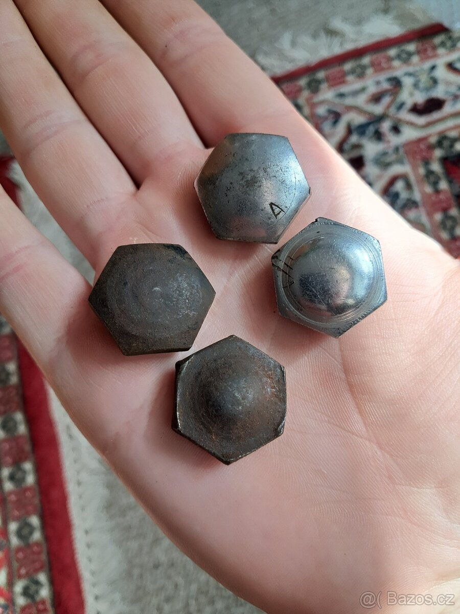 Matice klik na historické kolo