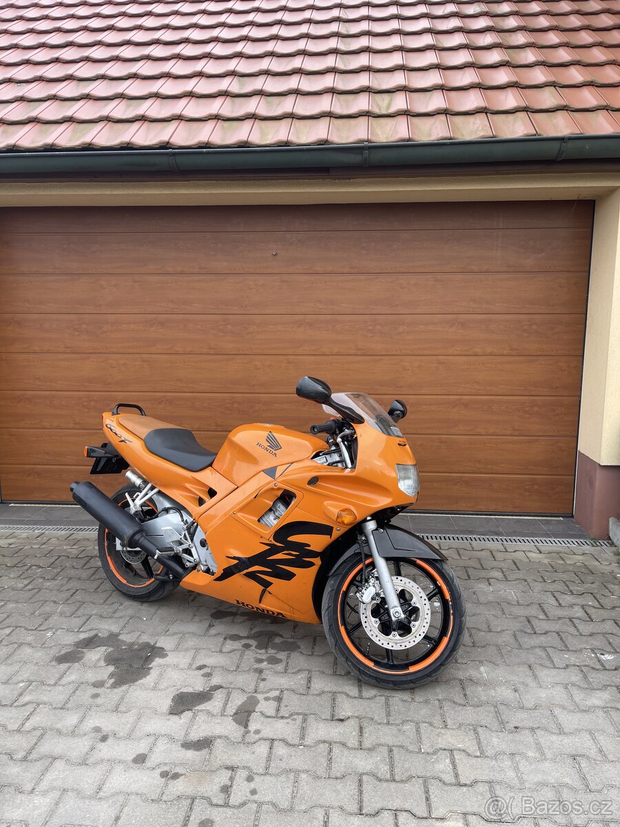 Honda CBR600F A2 25 kw