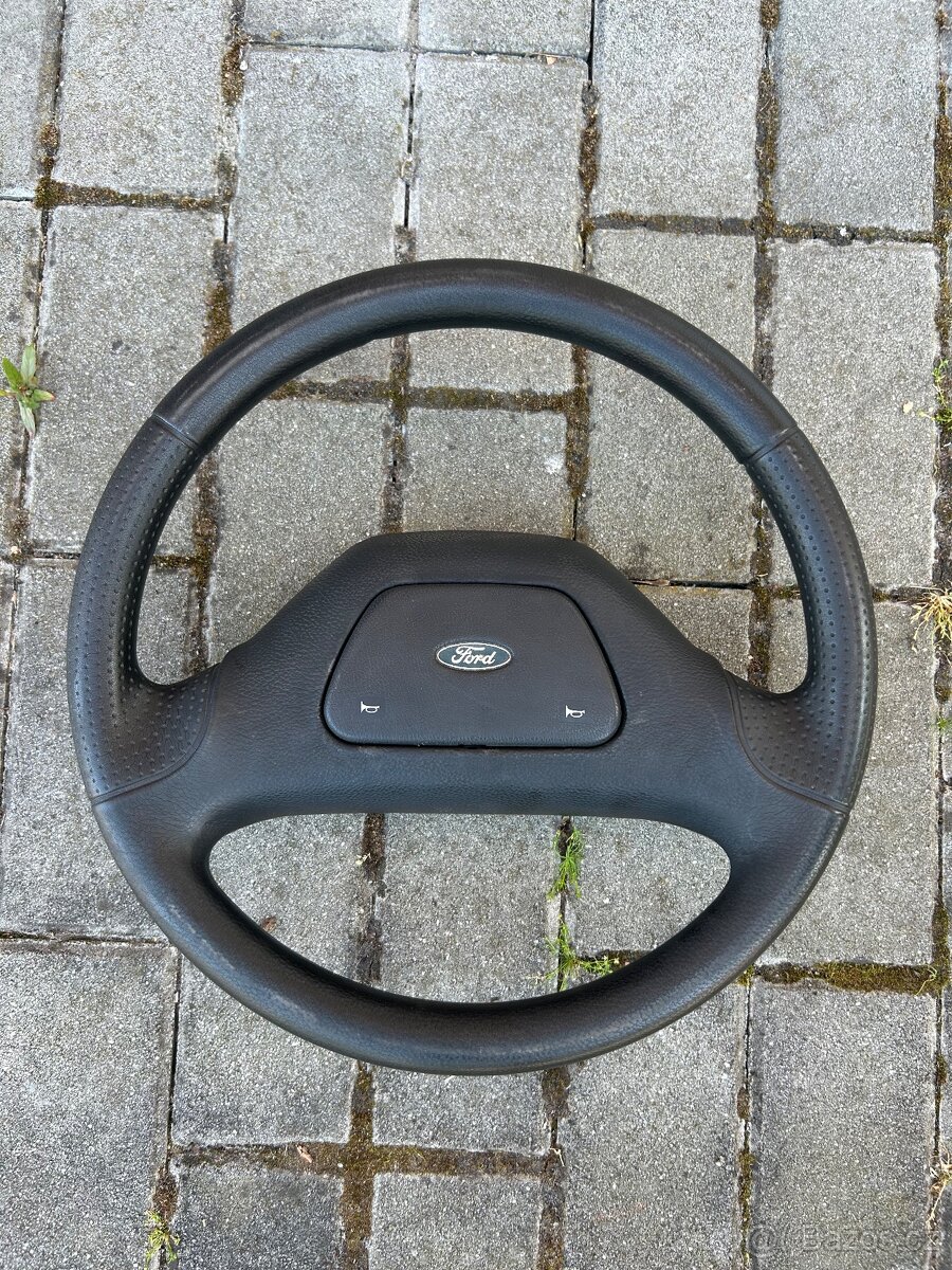 Volant Ford escort