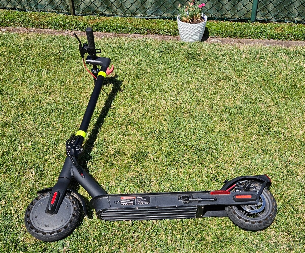 Elektrokoloběžka SENCOR Scooter ONE